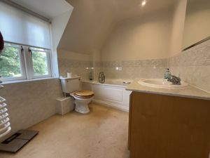 Photo 14- click for photo gallery